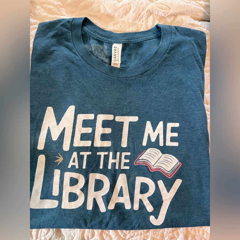 Teacher Librarian shirts size Large Lot of 10 shirts - Picture 6 of 11